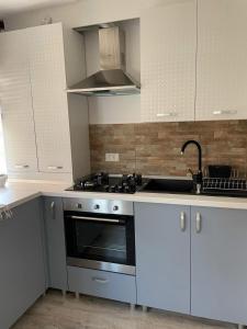 Happy Apartments Studio Garsoniera,2 camere