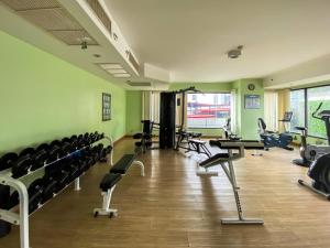 Luxurious 2BR Ultra Fast Wifi Phrom Phong