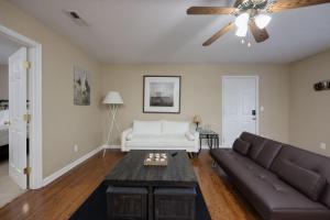 Belle Meade Haven, 15 Minutes from Broadway