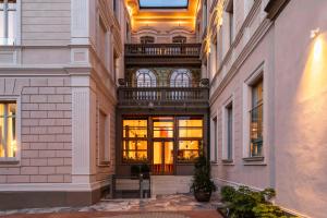 10 Manzoni Aparthotel