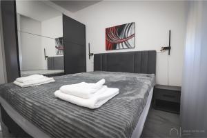 Aqua Vista Lux Raj