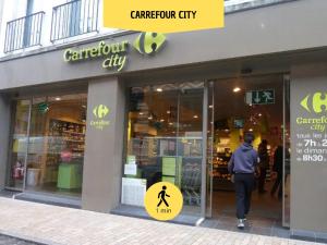 Appartements L-Iconic - By BEST KEYS - Vue Exceptionnelle Cathedrale - Terrasse Privee- Prestige en Plein Coeur de Ville - Tout a Pied - Standing Charme & Calme - Check-in Autonome - Internet WiFi Fibre offert - Smart TV - Machine a Cafe Nespresso : photos des chambres