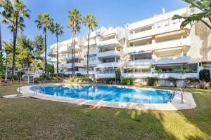 Modern Apartment in Marbella with Shared Pool