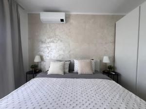 Blue Manor Apartment