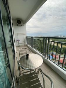 8scape Residensi