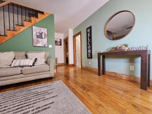 Saluda Summit Cabin at Cabin Fever