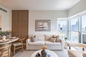 The Designer Suite Downtown Luxury 1-Bed