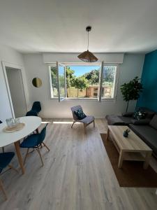 Maisons de vacances Maison refaite a neuf , 5 min de la mer : photos des chambres