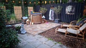 Boself 4pers met hottub