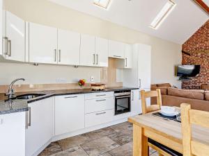 3 Bed in Taunton BLABA