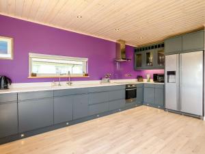 3 Bed in Hopton 88649