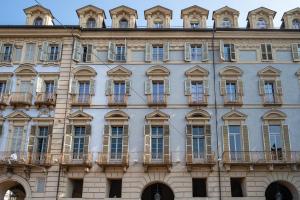 Charm in Piazza Castello