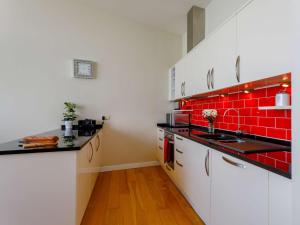 2 Bed in Westward Ho ATHEI