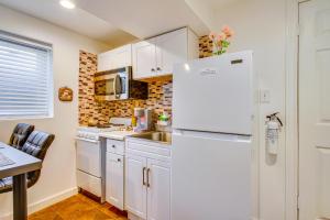 Walk to Valley Park Pet-Friendly SLC Apartment