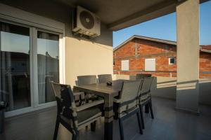 Lumi Apartments