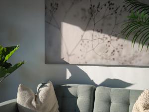 Duplex a pasos de barrio El Golf en Las Condes