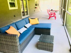 Amazing Waterfront Apt near Disney and Lake Tohoa