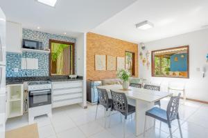 IT105 Apartamento Pé na Areia 3 Suítes - Itacimirim