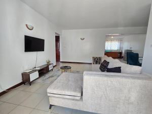 Maries 2 bed all-ensuite Milimani ksm