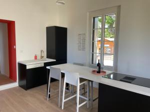 Appartement standing mas en pierre traditionnel