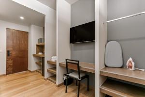 Wenceslao By Homirent