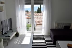 Rijeka - Charming apartment with Sea View and Private Parking