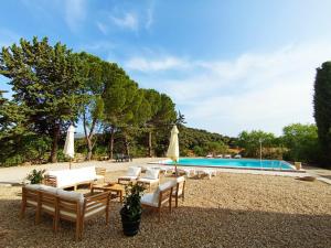 Cortijo El Contarín - Amplia casa rural con piscina privada y chimenea cerca de Archidona, Málaga