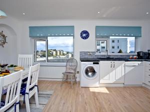 Sea Salt Lodge