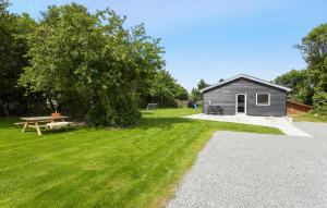 3 Bedroom Stunning Home In Spøttrup