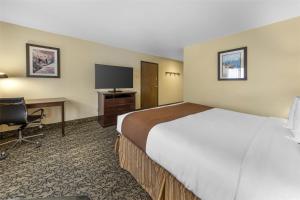 King Room - Non-Smoking room in Best Western Plus Truckee-Tahoe Hotel