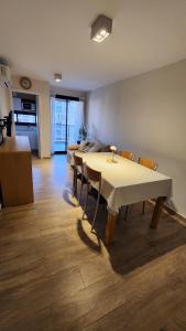 Obispo Salguero 648 - Pleno Nueva Cordoba BY Apartcba