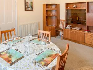 Atlantic House - 27665