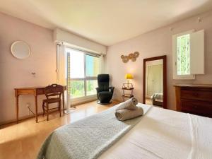 Maisons de vacances Villa Baux-Nheur, Vue Alpilles, Calme, CLIM, 9 personnes : photos des chambres
