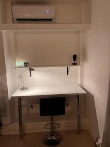 T1 en face de la Timone