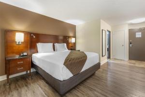 SureStay Hotel by Best Western Kemptville