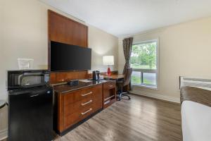 SureStay Hotel by Best Western Kemptville