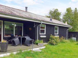 7 person holiday home in Hals-By Traum