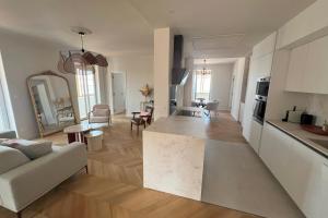 Appartements Pierrine - Spacious and Luminous Premium Apartment : photos des chambres