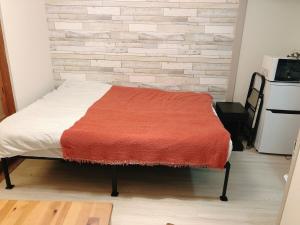 Station Front JUSO EAST 402 No Lift