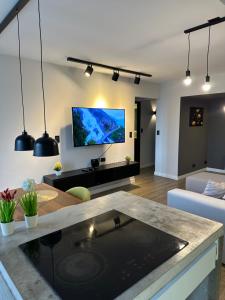 Amplio, elegante y céntrico departamento a metros del mar