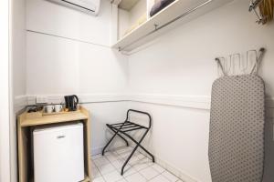 Nightcap at Matthew Flinders Hotel