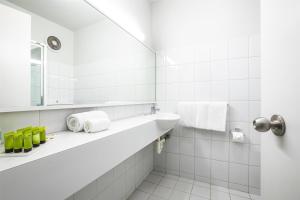 Nightcap at Matthew Flinders Hotel