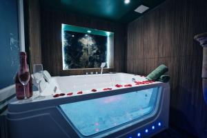 Le Petit Sensual Bali Spa Option 300m Place Stanislas