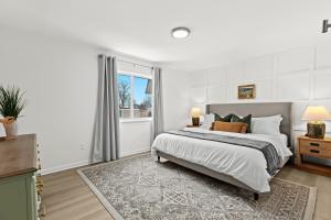 Charming 1BR Upper-Flat Unit in Royal Oak