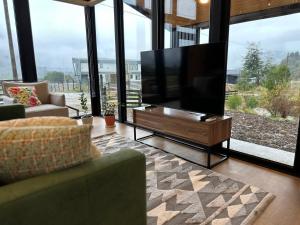 Moderna y acogedora casa estilo galpón