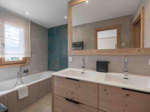 Duplex confort au pied des pistes avec parking à Méribel - FR-1-565-118