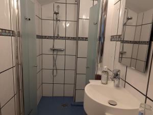 B&B / Chambres d'hotes Chambres d-hotes en montagne pres de sentiers - FR-1-589-821 : photos des chambres