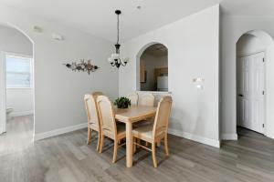 3BR Resort Condo Pool Balcony Near Disney