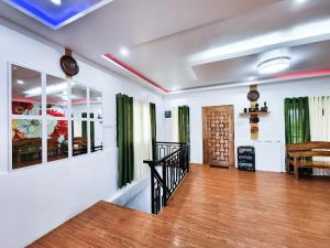 Victorias Haven-Claveria