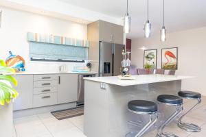 吉朗 Stylish Retreat Steps from Geelong Waterfront, with Parking, Wi-Fi, AC 单人房 大堂